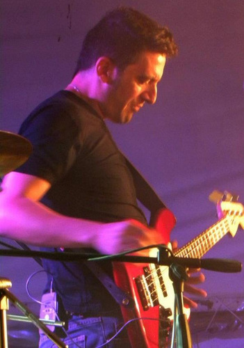 Imagen 2 de 8 de Clases De Música. Bajo, Guitarra Y Producción.