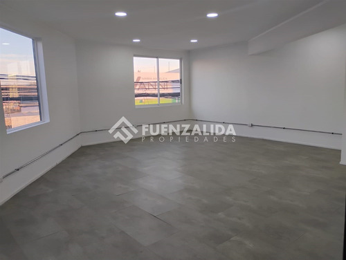 Local Comercial En Arriendo En Maipú