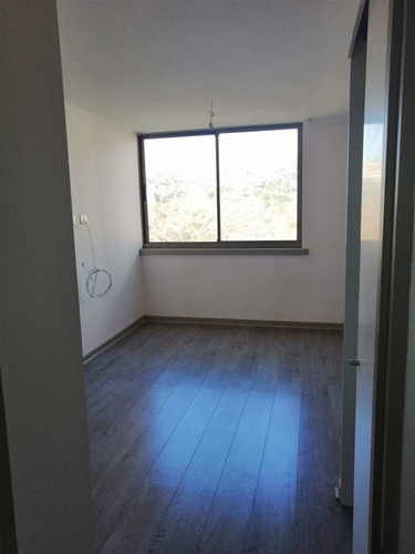 Departamento En Venta De 2 Dorm. En Valparaíso