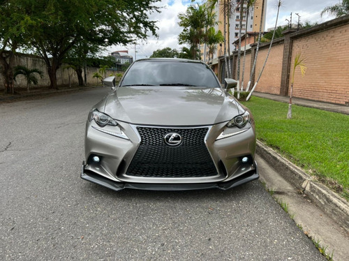 Imagen 4 de 10 de Lexus Is 250