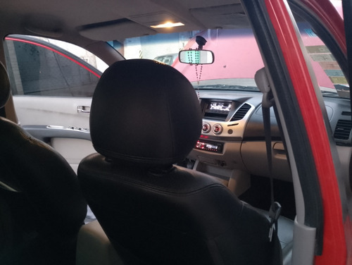 Mitsubishi L200 3.2 Cab Doble 4wd Cr 170cv Mt
