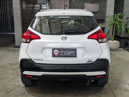 Nissan Kicks 1.6 16V FLEXSTART SV 4P XTRONIC