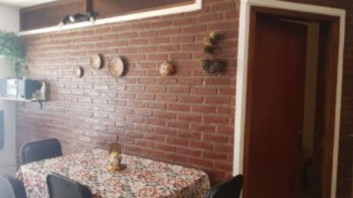 Imagen 3 de 11 de V012 - Excelente Dto 2 Ambientes En Venta, Sobre Peatonal