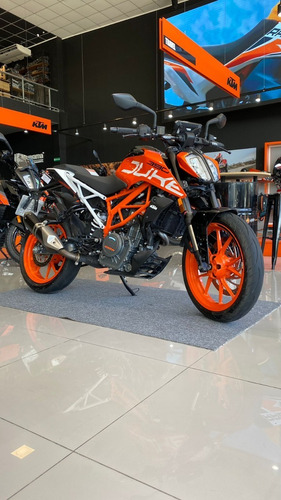 Imagen 15 de 16 de Ktm Duke 390 Service Al Dia - Inmaculada