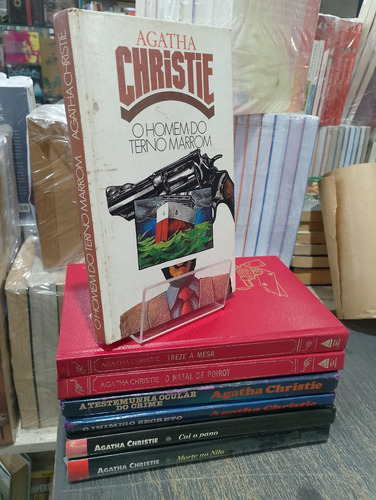 Livro Coleção - Agatha Christie - Com 7 Livros Usados - Agatha Christie [0000]