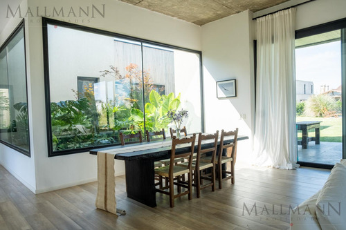 Casa En Pilará, Barrio El Tono | Mallmann Propiedades