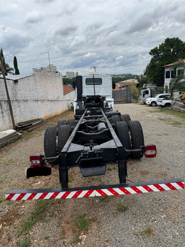 Vw 31-330 2013 6x4 Traçado Chassis Alongado