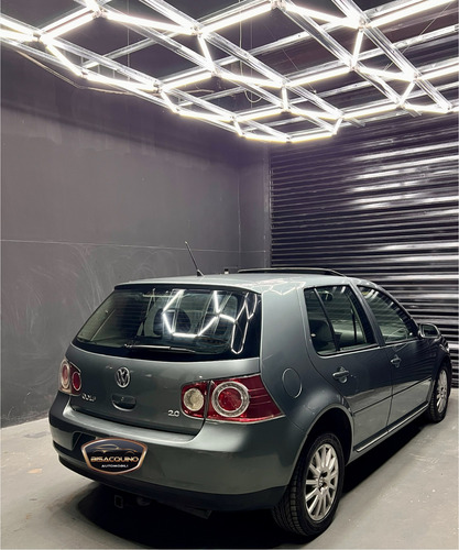 Volkswagen Golf 2.0 Highline