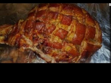 Pernil De Cerdo Y Lunch