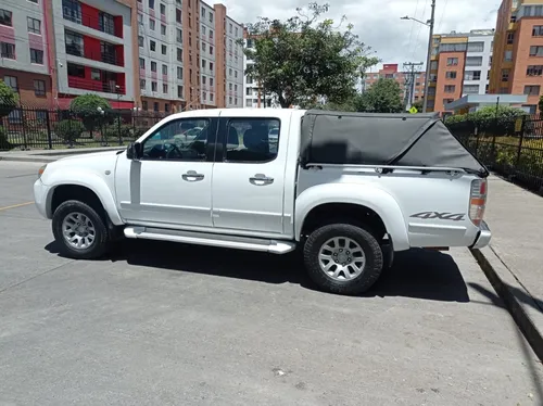 Mazda BT-50 2.6 B26d49