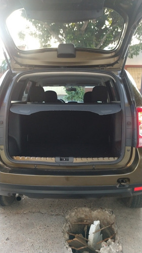 Imagen 14 de 15 de Renault Duster 1.6 4x2 Confort Plus 110cv 2013