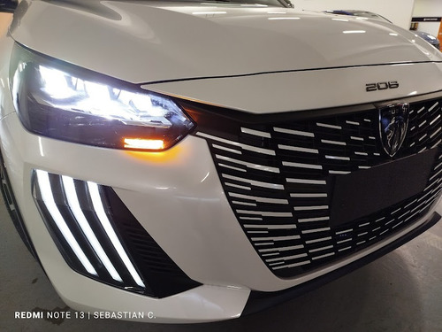Peugeot 208 1.0T Gt