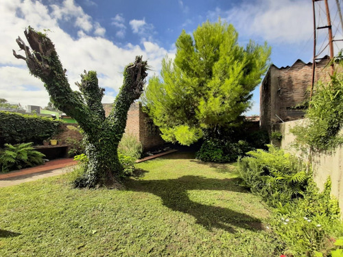 Venta Casa En San Vicente, Zona Centro