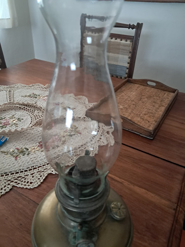 Lampara Antigua Kerosene Con Tubo Vidrio Sano Made In Usa (Usado)