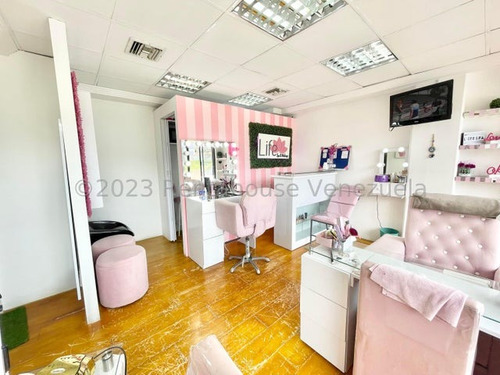 # 24-4163 Excelente Local Comercial En Venta En Barquisimeto Centro Eo