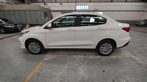 Imagen 8 de 15 de Fiat Cronos Drive Gse 1.3 Manual F23