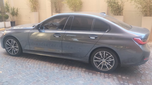 BMW Serie 3 3.0 330i Sedan Sport Line 252cv