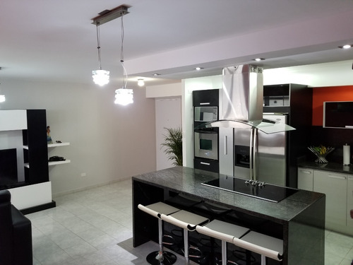 Imagen 5 de 14 de Best House Vende Espectacular Apartamento En El Retiro