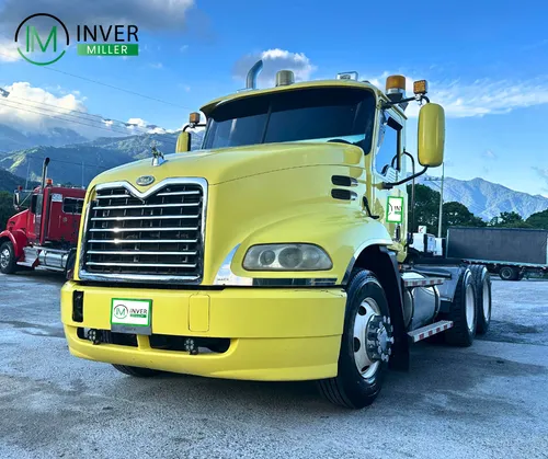 Mack Cnx 613 Tractomula