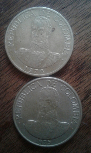 Moneda República De Colombia 1 Peso 1976 Y 1975 