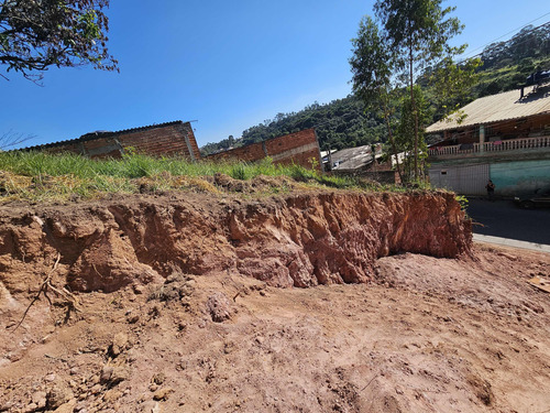 Terreno 10x35 Próximo Ao Centro Embu Das Artes