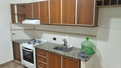 Departamento En Venta En Caseros