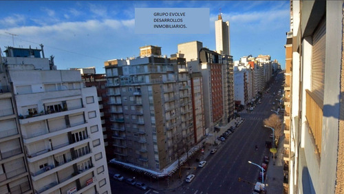 Imagen 12 de 14 de Vendo Oportunidad Depto 3 Amb Plaza Colón Balcón Aterrazado.