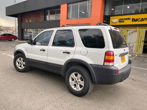 Ford Escape 3.0 Xls