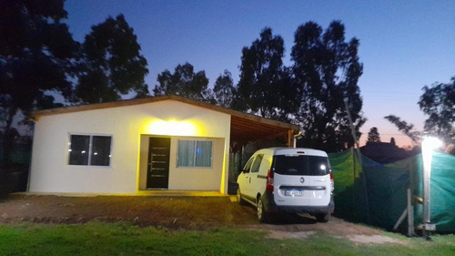 Casa En Venta - 2 Dormitorios 1 Baño 1 Cochera - 300mts2 - Terravista