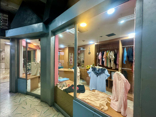 Se Alquila Local 56 Mts En El Comercial En El Centro Comercial Concresa Vi Mls 25-17961