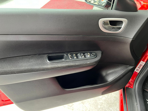 Peugeot 307 307 Hatch. Presence 1.6 16V (flex)
