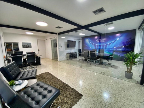 Imagen 5 de 9 de En Venta Galpón Y Oficinas En La Av. Principal De Colinas Del Neveri, Barcelona