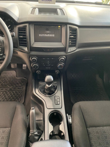 Imagen 7 de 15 de Ford Ranger 3.2 Cd Xls Tdci 200cv Manual 4x2 02