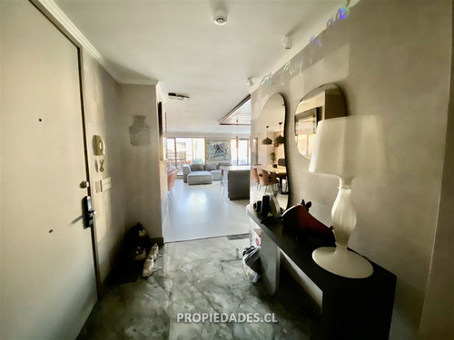 Departamento En Venta De 3 Dorm. En Vitacura