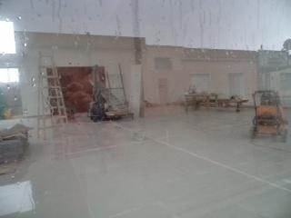 Imagen 2 de 8 de Gran Local Comercial En Triple Altura, Super Vidriado! En Inmejorable Zona!