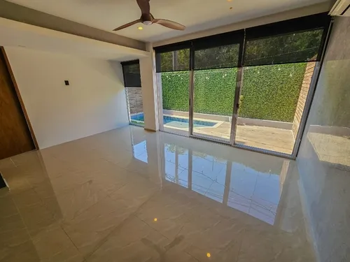 Casa · 3 Recámaras · Residencial Palmaris · Av. Huayacan · Amenidades