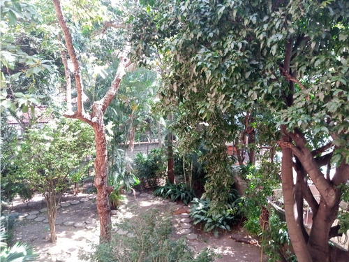 Amplio Apartamento En Venta Bien Ubicado En Santa Eduvigis