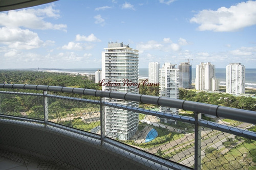 Imagen 18 de 24 de Venta Apartamento En Playa Brava , Roosvelt 3 Dormitorios