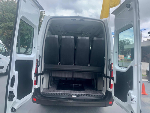 Imagen 12 de 12 de Renault Trafic 2021 1.6l