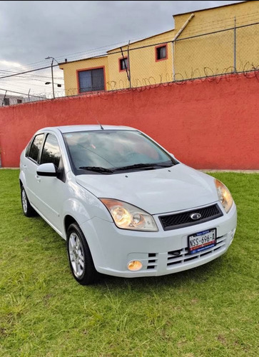 Ford Fiesta 1.6 First 5vel Sedan Mt