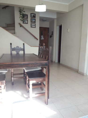 Imagen 7 de 18 de Venta De Duplex 71 Entre 6 Y 7 Dos Dorm
