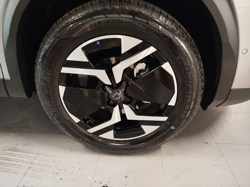 Peugeot 2008 1.0T Allure