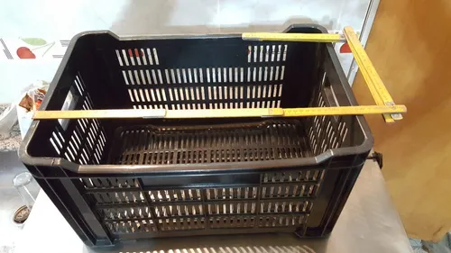 Cajón Bidonero Plástico Apilable Medidas 55x36x31