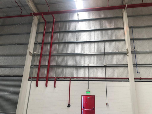 Imagen 5 de 22 de Alquiler Depósito 5000 M2 - Pilarica