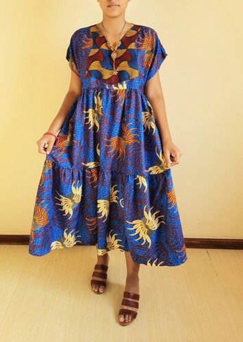 Imagem 2 de 5 de Vestido Feminino Tecido Longo Patrícia