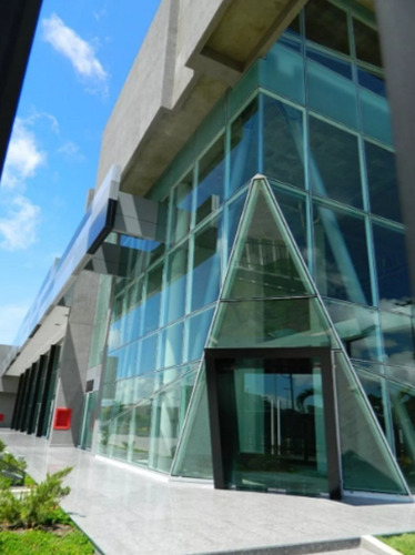 Imagen 11 de 22 de Local En Alquiler. ¿deseas Hacer La Mejor Inversión De Tu Vida? Centro Comercial Nuevo Y Moderno En Puerto Ordaz, Oportunidad Única Al Mejor Precio