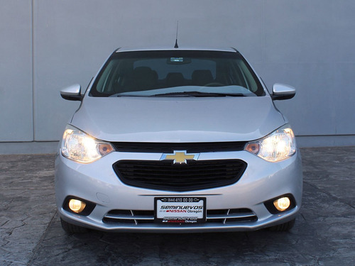 Imagen 8 de 14 de Chevrolet Aveo Lt At 2020