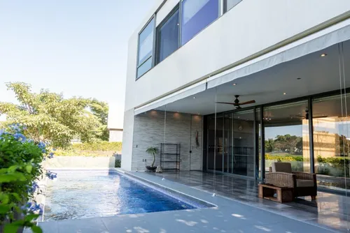 Casa En Venta En Colonia Altozano, Cuauhtémoc, Colima