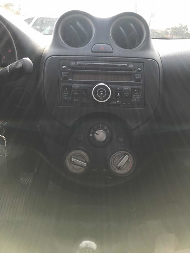 Imagem 9 de 9 de Nissan March 2013 1.6 S 5p