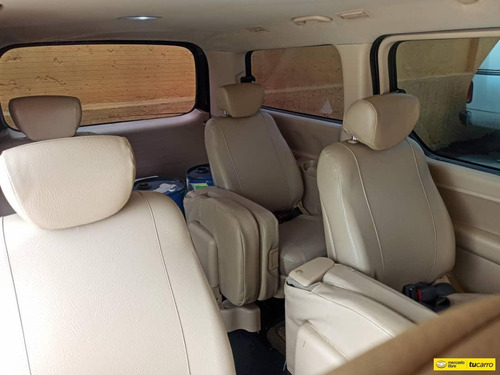 Hyundai H1 Van